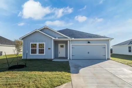 New construction Single-Family house 223 Faith Ln, Tioga, TX 76271 plan The Mockingbird - image 2
