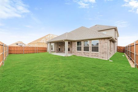 New construction Single-Family house 5504 Sweetwater Dr, Denton, TX 76226 Carolina IV- photo 29 29