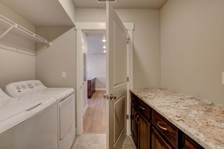 New construction Condo house 255 High Point Dr, Longmont, CO 80504 null- photo 62 62