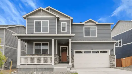 New construction Single-Family house 1140 Peaks Cir, Lochbuie, CO 80603 plan Hennessy - image