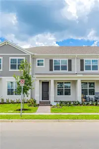 New construction Townhouse house 15220 Blue Peacock Ln, Winter Garden, FL 34787 - image