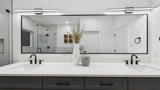 New construction Single-Family house 2726 Reynolds St, Houston, TX 77009 - image 18