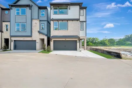 New construction Single-Family house 5829 Water Bridge Ln, Fort Worth, TX 76109 plan The Medford - image