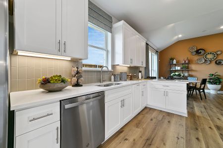 New construction Single-Family house 12770 Charismatic Pkwy, Frisco, TX 75035 plan Symmetry D373 - image 16