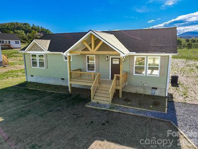New construction Single-Family house 662 Beehive Rd, Hendersonville, NC 28792 - image