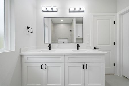 New construction Single-Family house 328 Janisch, Unit D, Houston, TX 77018 - image 11