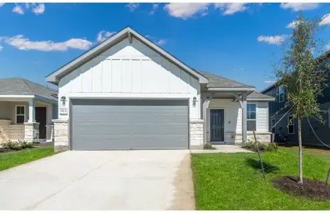 New construction Single-Family house 923 Bluegrass Pt, New Braunfels, TX 78130 plan Becket - image