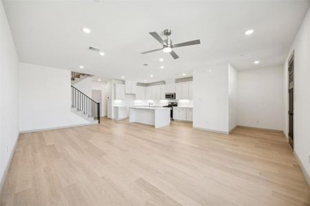 New construction Townhouse house 1023 Magdalena Wy, Midlothian, TX 76065 - image 12