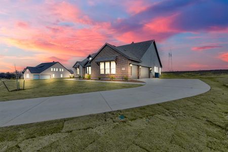 New construction Single-Family house 390 Big Bend Trl, Valley View, TX 76272 null- photo 2 2