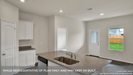 New construction Single-Family house 1049 Argonne Frst, Seguin, TX 78155 The Denton- photo 8 8