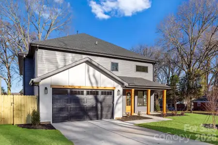 New construction Townhouse house 706 September Ln, Charlotte, NC 28208 - image