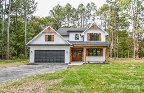 New construction Single-Family house 6405 North Carolina 205, Marshville, NC 28103 - photo 0