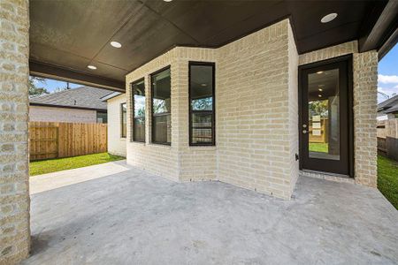 New construction Single-Family house 233 Trapper Creek Dr, Conroe, TX 77384 null- photo 33 33