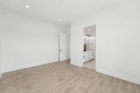New construction Single-Family house 116 Mitchell Creek Dr, Horseshoe Bay, TX 78657 null- photo 21 21