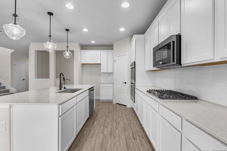 New construction Single-Family house 4851 Whaler, San Antonio, TX 78245 plan Lochridge - image 11