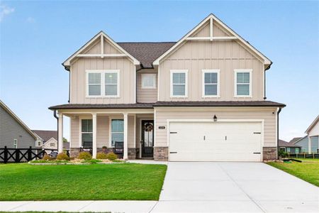 New construction Single-Family house 104 Grand Meadows Dr, Hoschton, GA 30548 - image
