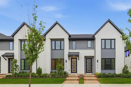 New construction Townhouse house 4734 Smokey Quartz Ln, Arlington, TX 76005 - image