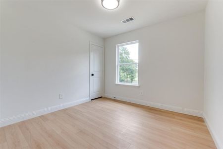New construction Single-Family house 1619 E Woodin Blvd, Dallas, TX 75203 null- photo 11 11