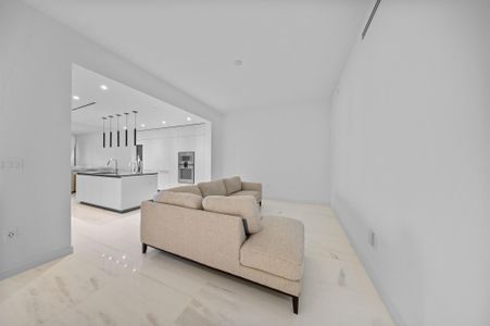 New construction Condo house 300 Biscayne Blvd, Unit 2004, Miami, FL 33131 - image 10