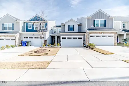 New construction Townhouse house 208 Golden Gate Ln, Chapel Hill, NC 27516 - image