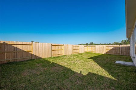 New construction Single-Family house 18019 Valle Cupa Ln, New Caney, TX 77357 plan Oakridge - image