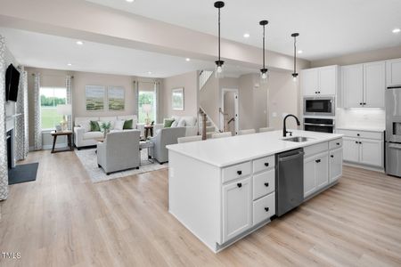 New construction Single-Family house 569 Freedom Trail Dr, Willow Spring, NC 27592 plan Columbia - image 3