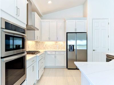 New construction Single-Family house 255 Monet Trl, Bradenton, FL 34212 plan St. Thomas - image 8