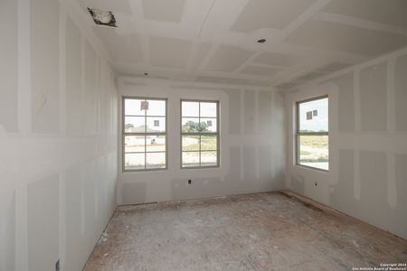 New construction Single-Family house 8414 Smithers Avenue, San Antonio, TX 78252 Harrison - 35' Smart Series- photo 9 9