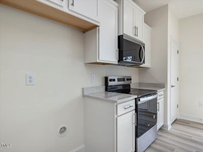 New construction Townhouse house 40 Lavender Ln, Clayton, NC 27520 Litchfield- photo 16 16
