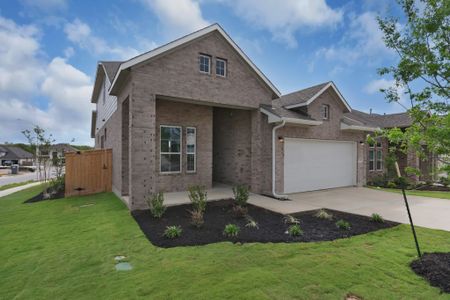 New construction Single-Family house 104 Villoria Cv, Liberty Hill, TX 78642 plan Lucas - image