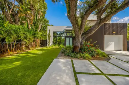New construction Single-Family house 741 Ne 80Th St, Miami, FL 33138 - image