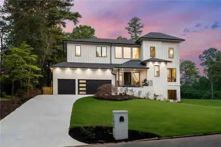 New construction Single-Family house 680 Carriage Dr, Sandy Springs, GA 30328 - image