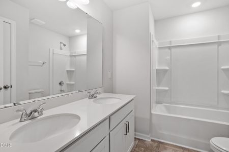 New construction Single-Family house 18 Atherton Cir, Angier, NC 27501 plan Russell - image 9