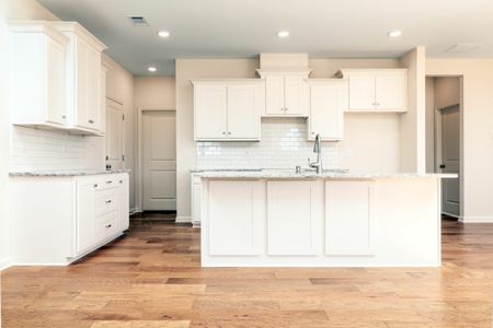 Valleybrook by Grant Homes LLC in Oakland - image 9