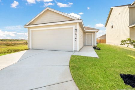 New construction Single-Family house 13015 Lake Fryer, Saint Hedwig, TX 78152 Pitney- photo 0 0