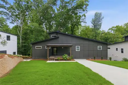 New construction Single-Family house 977 Fleetwood Cir, Atlanta, GA 30311 - image