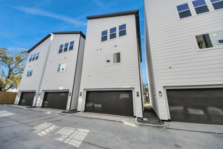 New construction Single-Family house 4802 Elysian St, Unit D, Houston, TX 77009 - image