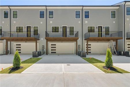 New construction Townhouse house 193 Brush Creek Ct, Stockbridge, GA 30281 - image