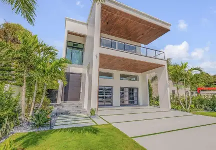 New construction Single-Family house 1194 N Peninsula Ave, New Smyrna Beach, FL 32169 - image