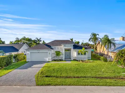 New construction Single-Family house 632 Se Seahouse Dr, Port St. Lucie, FL 34983 - image