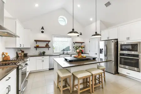 New construction Single-Family house 8015 Driftwood Bay Dr, Cypress, TX 77433 - image 11