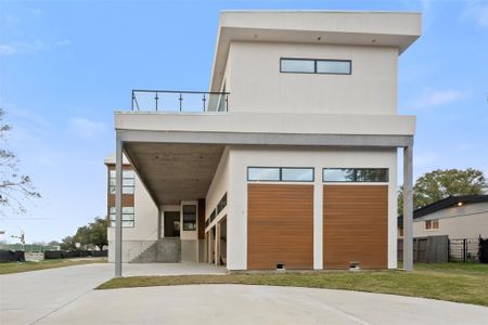 New construction Single-Family house 5030 Braesheather Dr, Houston, TX 77096 - image