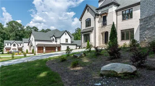 New construction Single-Family house 10745 Shallowford Rd, Roswell, GA 30075 - image