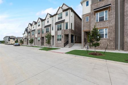 New construction Townhouse house 921 Heights Wy, Plano, TX 75075 plan Birmingham II - image