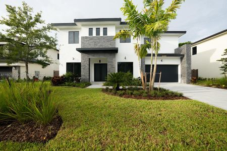 New construction Single-Family house 13083 Davie Oaks Dr, Davie, FL 33325 - image