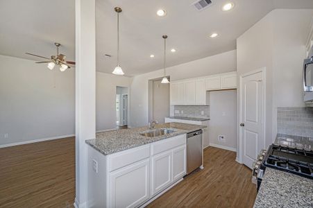 New construction Single-Family house 11111 Lulu, Willis, TX 77318 - image 5