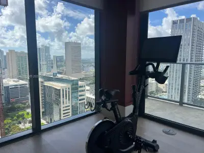 New construction Condo house 11 Ne 6 St, Unit 2709, Miami, FL 33132 - image