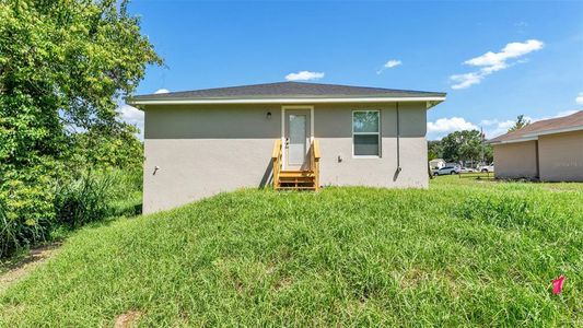 New construction Single-Family house 7540 Willow Wisp Dr W, Lakeland, FL 33810 - image 4