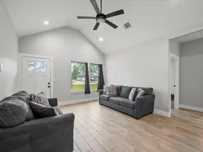 New construction Single-Family house 16322 Crockett Martin Estates Dr, Conroe, TX 77306 - image
