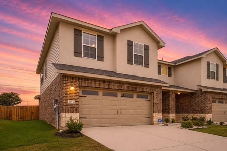 New construction Townhouse house 18517 Cremello Dr, Unit A, Manor, TX 78653 - image